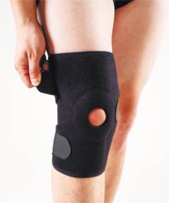 A medical neoprene bandage for knee joint fixation (adjustable)