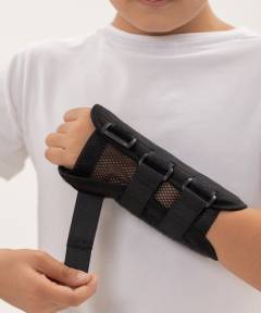 Wrist joint brace (orthosis)