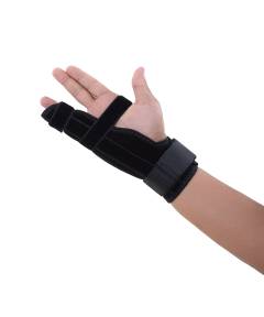 Wrist brace with fixation for the 4th and 5th fingers